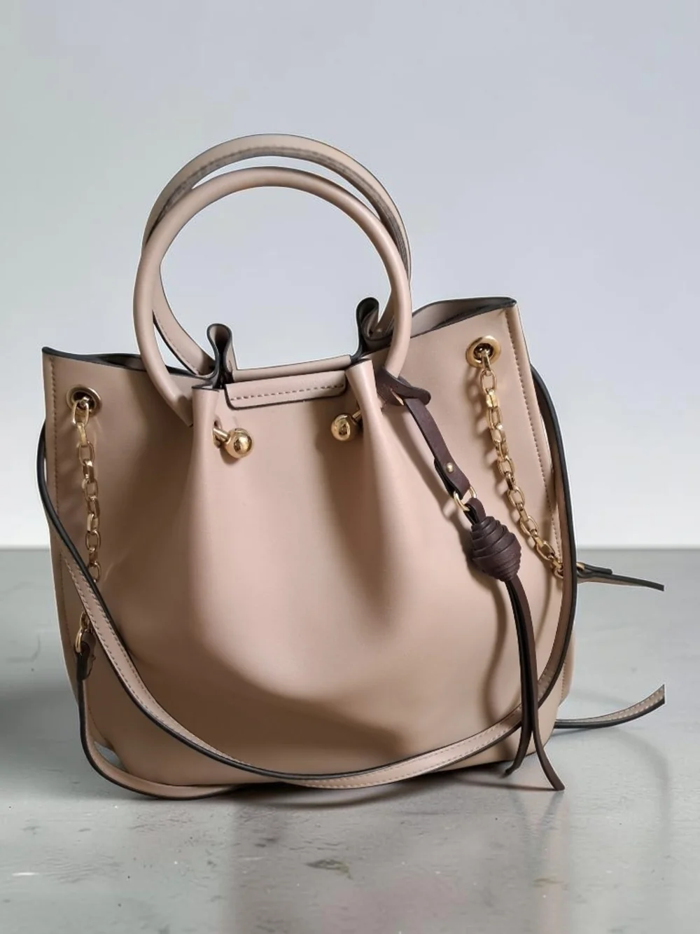Round-Handle Bucket Bag in Blush Tan